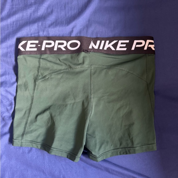 SOLD - Picture 3 of 4